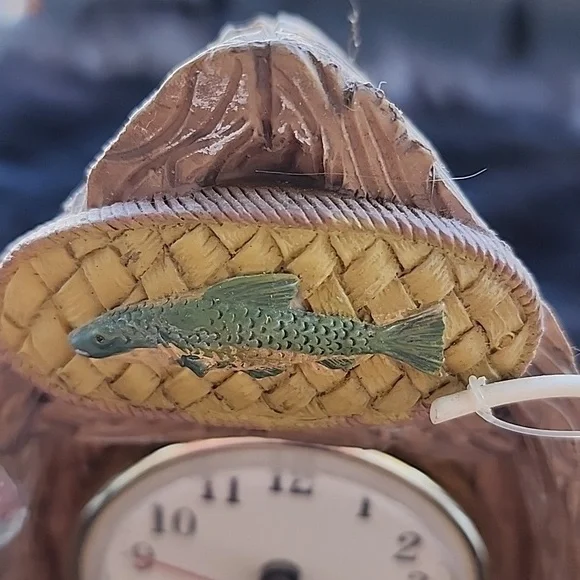 VINTAGE  RESIN  FISHING 🎣 BOAT ⏰️  CLOCK. - Picture 3 of 11